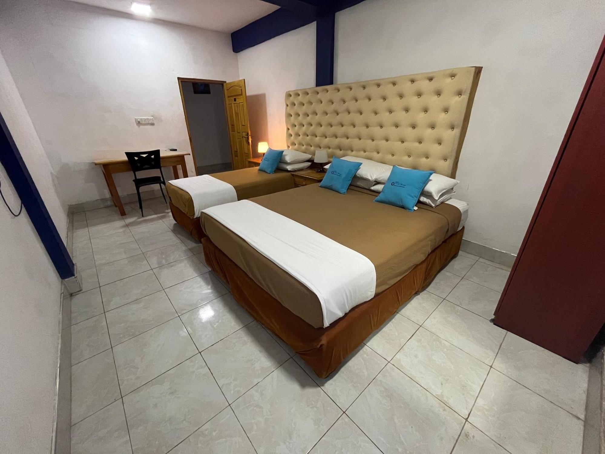 Oasis Wings Hotel Маннар Экстерьер фото