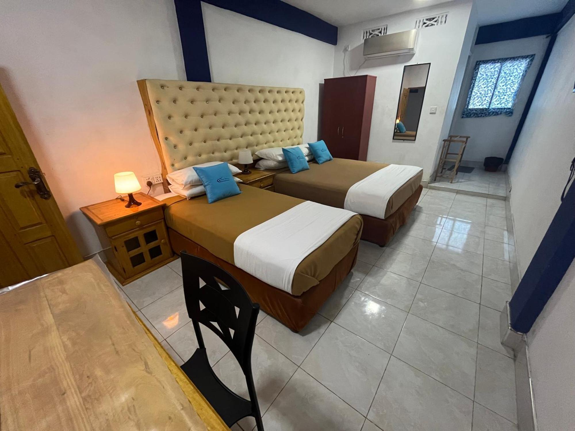 Oasis Wings Hotel Маннар Экстерьер фото